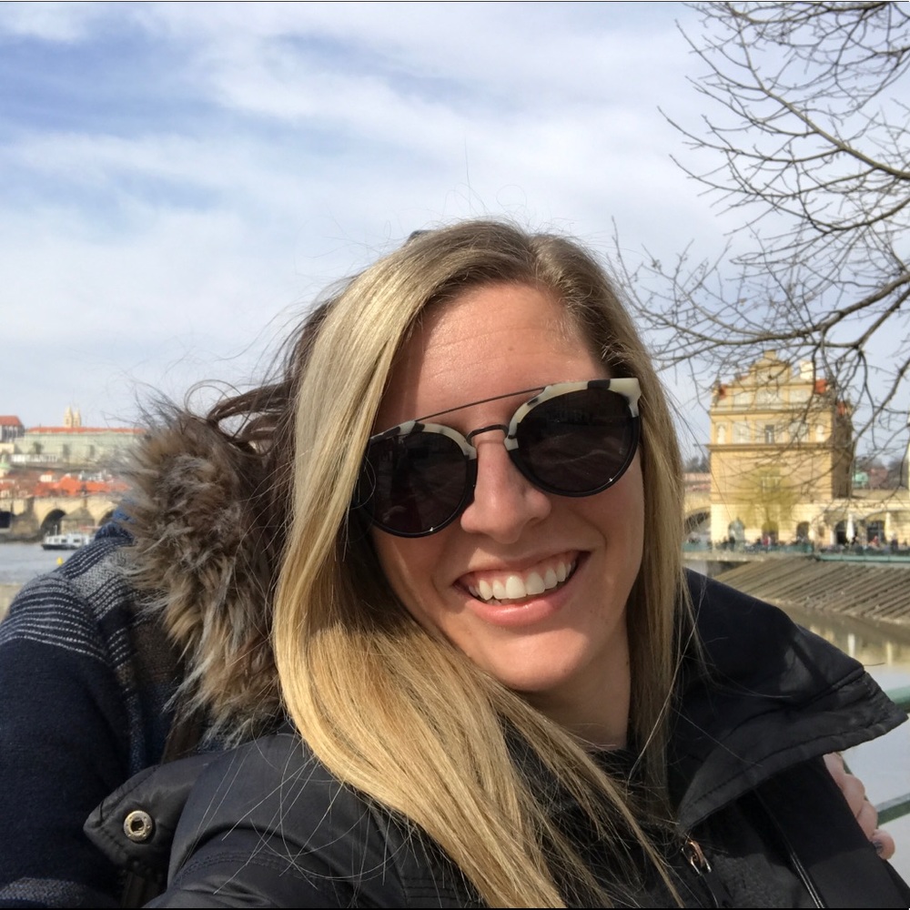 Meet your Posher, Jenny